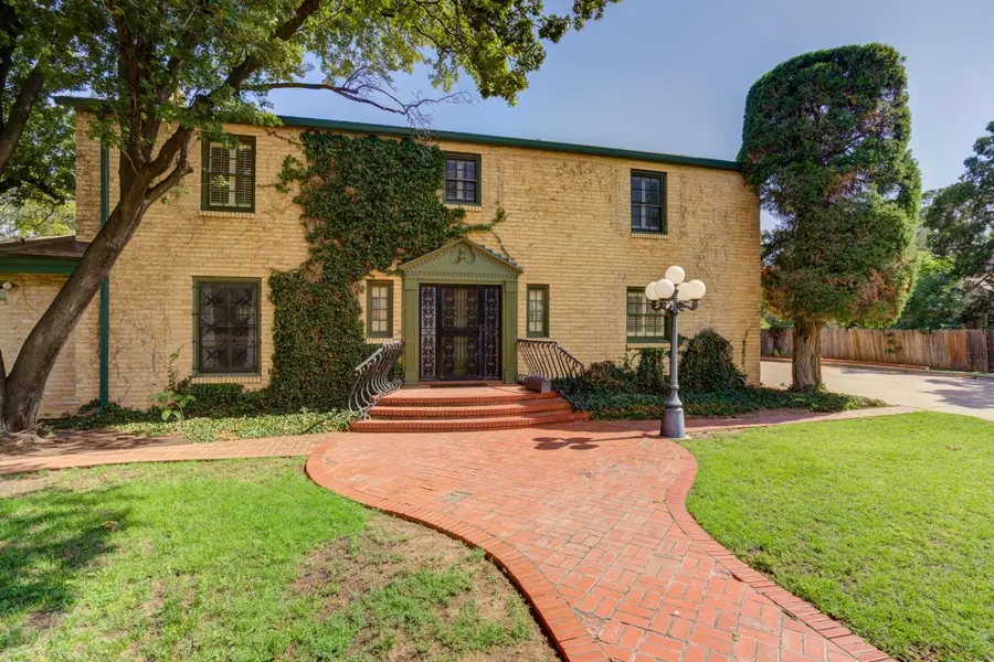 1713 31st Street, Lubbock, TX 79411 - #2