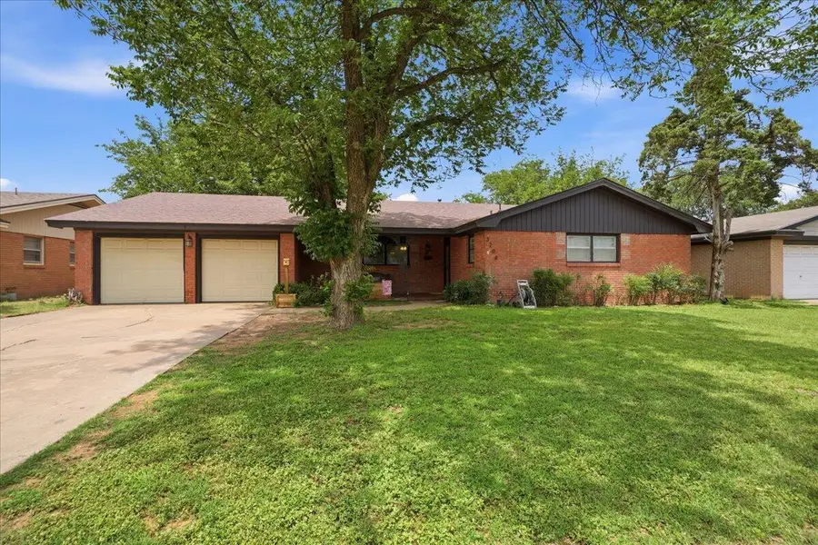 3208 53rd Street, Lubbock, TX 79413 - #2