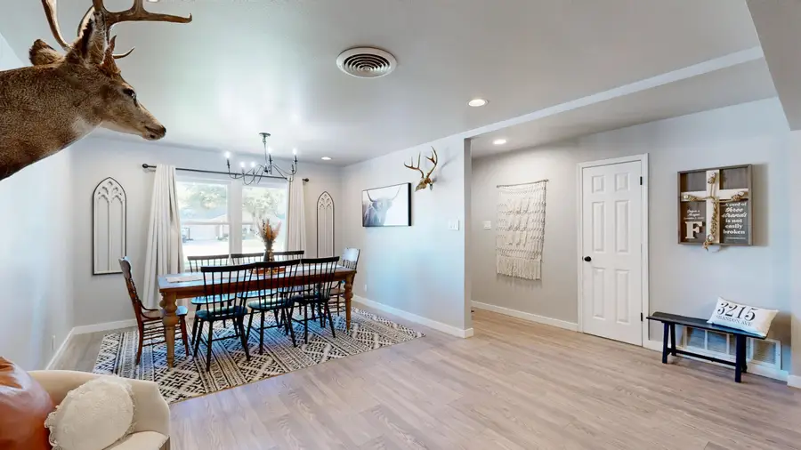 3215 W Shandon Avenue, Midland, TX 79705 - #2