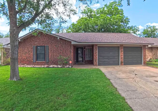 5733 37th Street, Lubbock, TX 79407