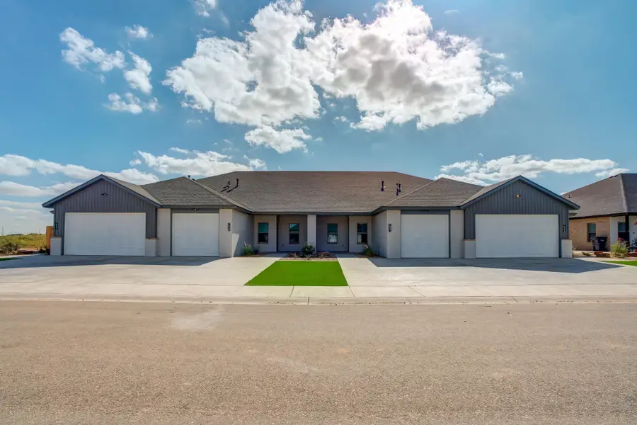 1137 N 7th Street, Wolfforth, TX 79382 - #3
