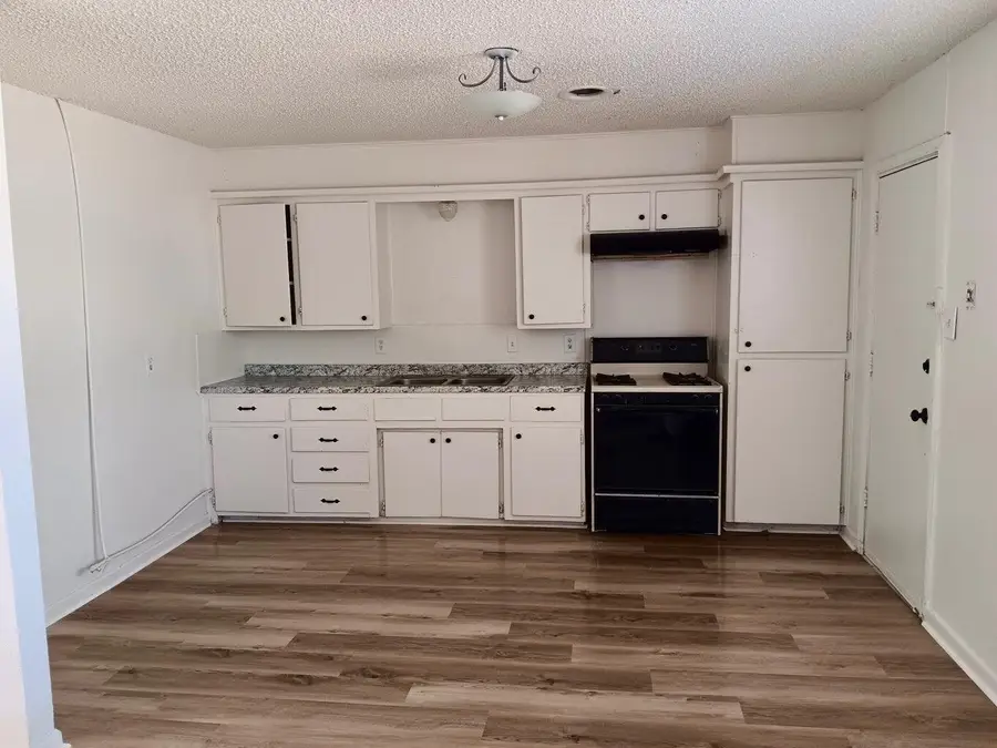 1937 E Colgate Street, Lubbock, TX 79403 - #2