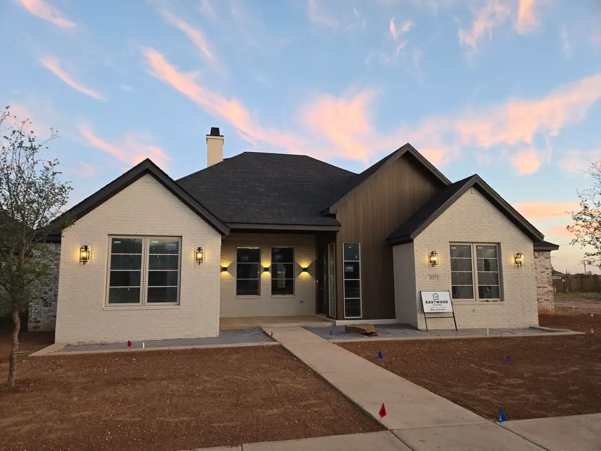 307 N 9th Street, Wolfforth, TX 79382 - #1
