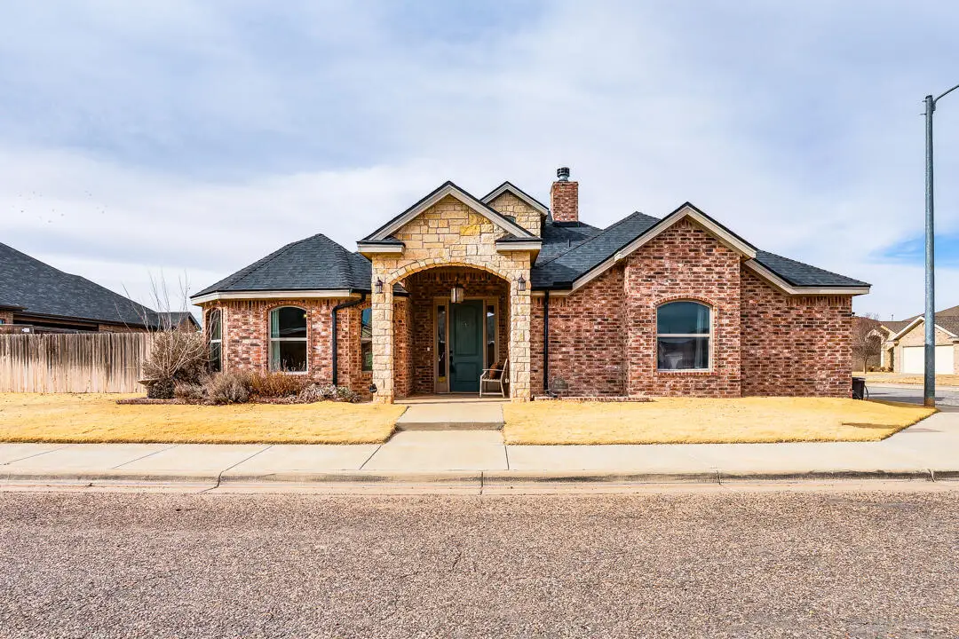 1406 N 14th Street, Wolfforth, TX 79382 - #1