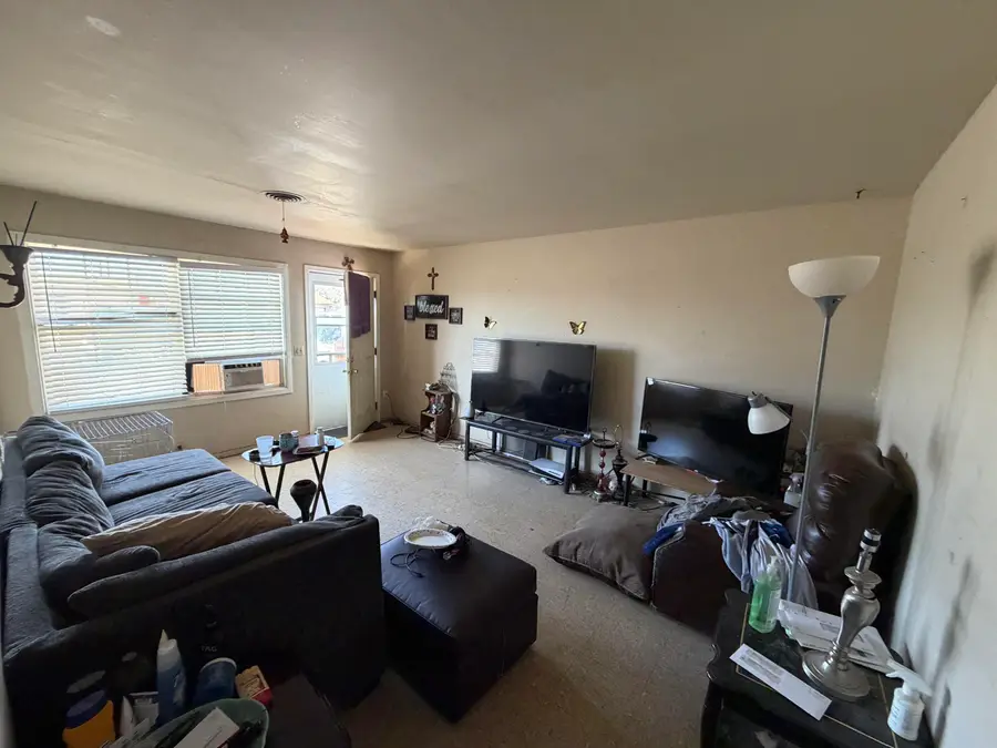 219 Redbud Avenue, Lubbock, TX 79403 - #2