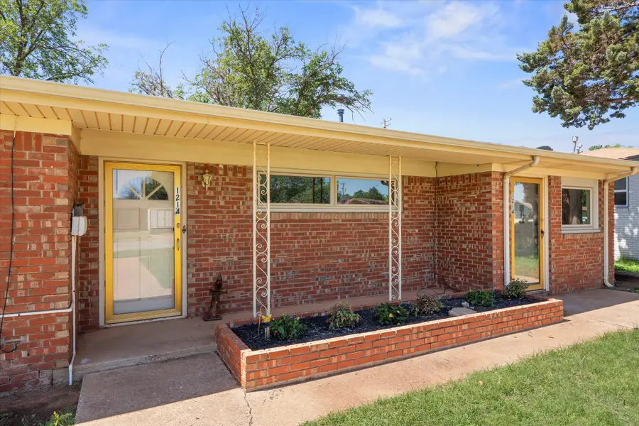 1214 E Buckley Street, Brownfield, TX 79316 - #3