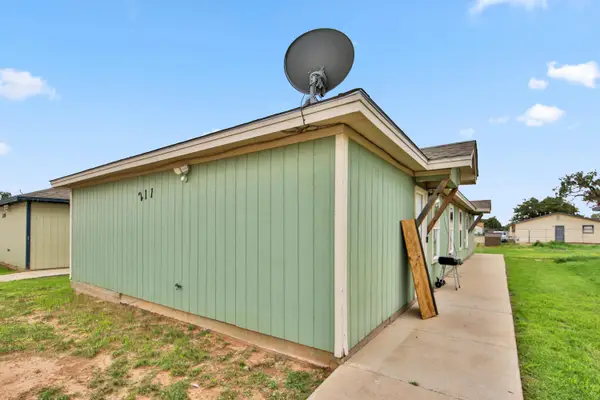 211 36th Street, Lubbock, TX 79404