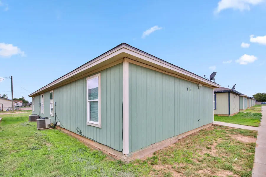 211 36th Street, Lubbock, TX 79404 - #3