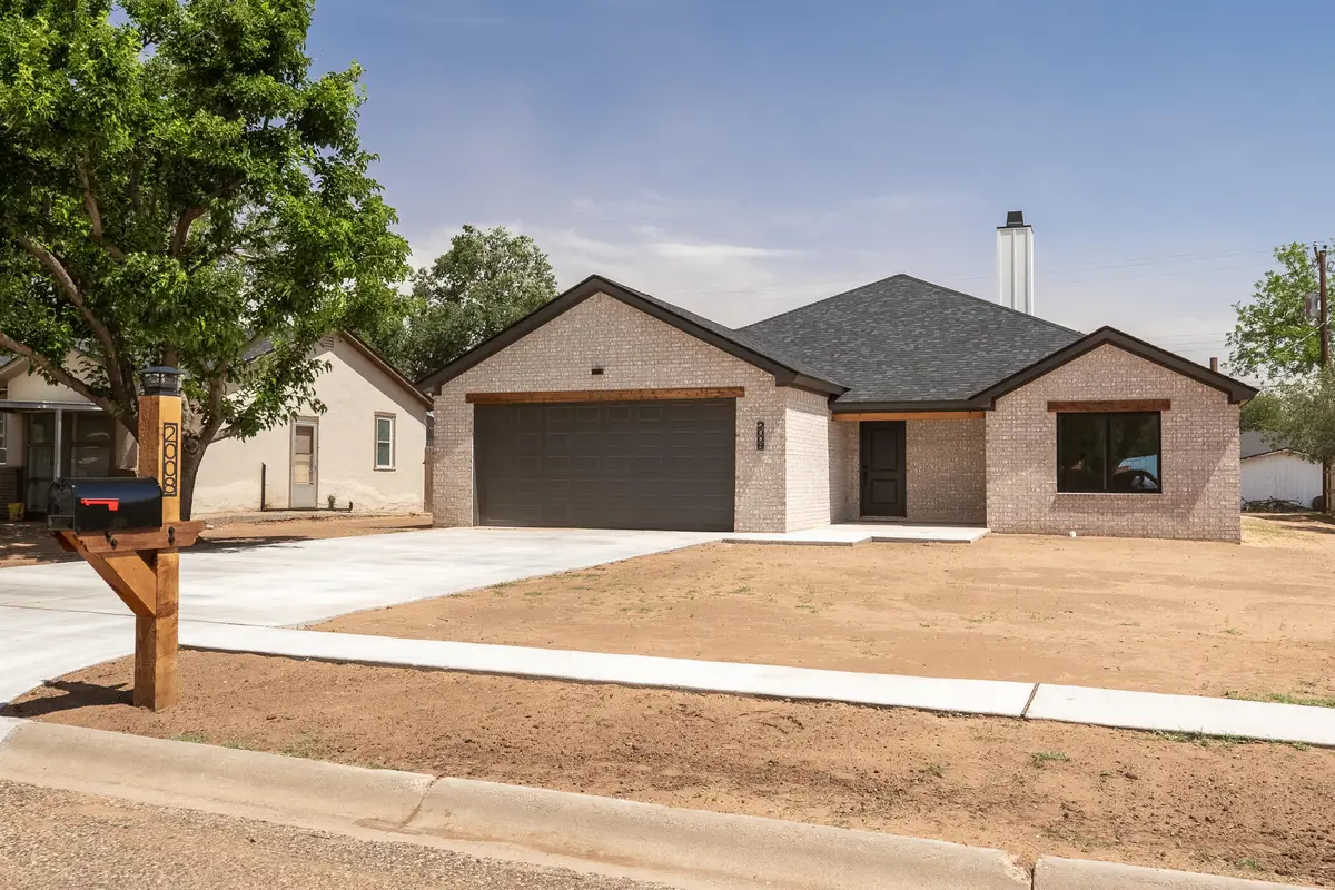 2008 N 5th Street, Tahoka, TX 79373 - #1