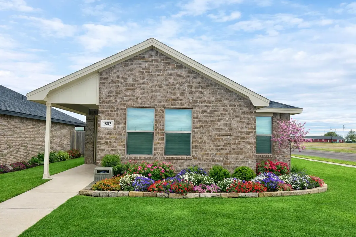 1802 E Harvard Street, Lubbock, TX 79403 - #1