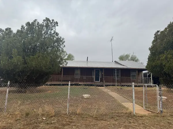 213 S Adams Street, Whiteface, TX 79379