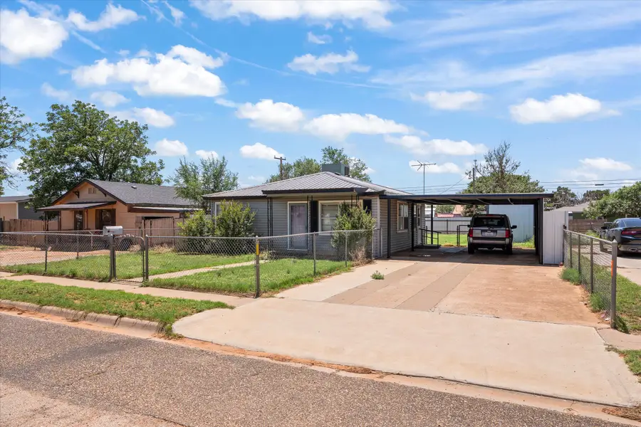1838 8th Street, Levelland, TX 79336 - #2