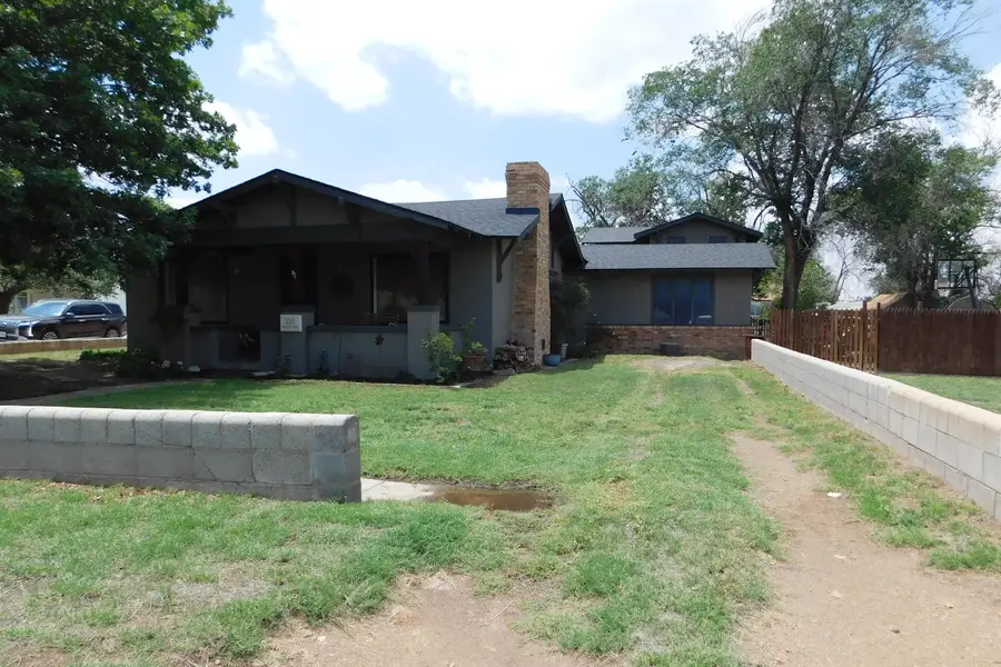 224 W 6th Street, Muleshoe, TX 79347 - #2