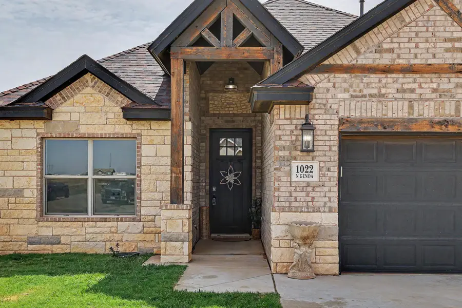 1022 N Genoa Avenue, Lubbock, TX 79416 - #3