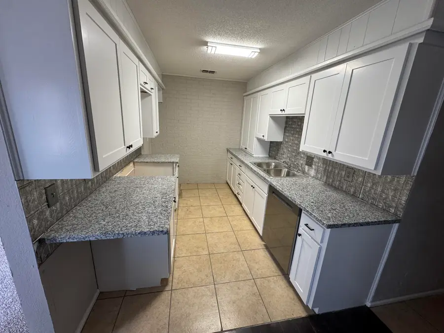 5236 17th Street, Lubbock, TX 79416 - #2
