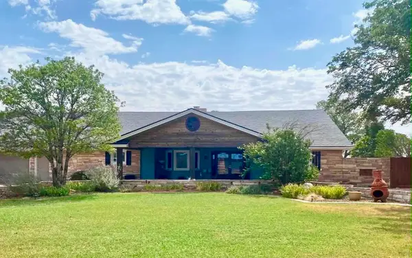 7303 Alcove Avenue, Lubbock, TX 79407