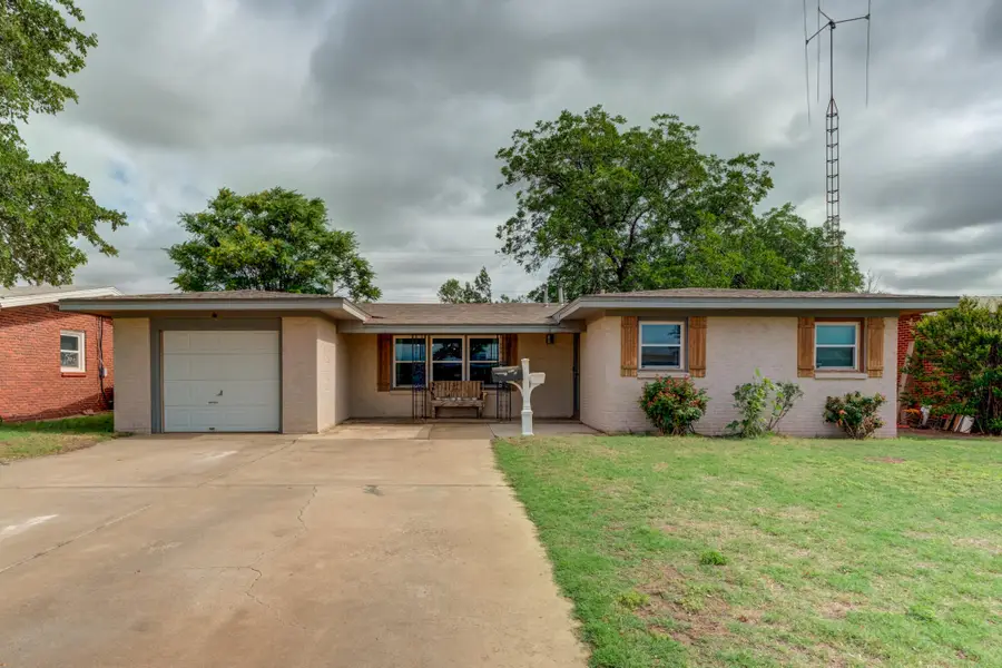 4818 46th Street, Lubbock, TX 79414 - #2