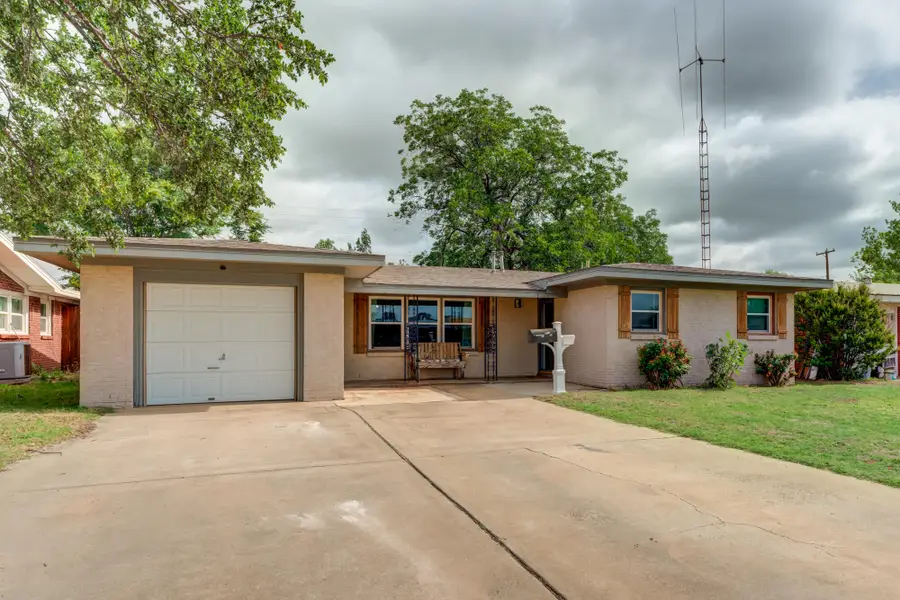 4818 46th Street, Lubbock, TX 79414 - #3
