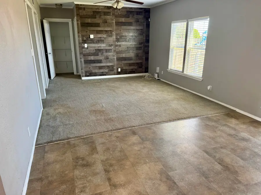 1602 Avenue H, Petersburg, TX 79250 - #2
