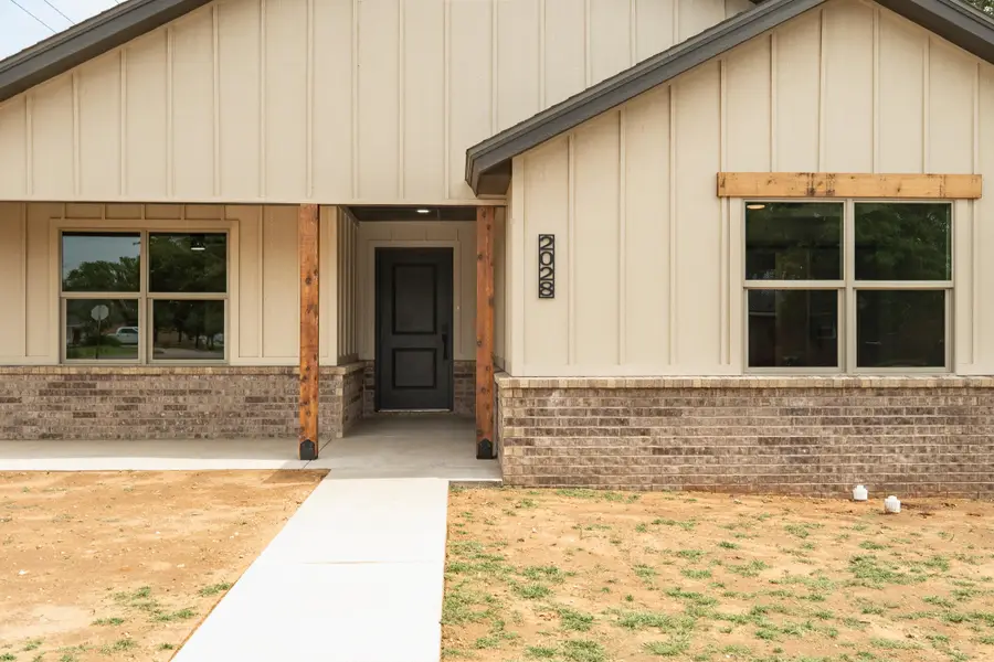 2028 N 5th Street, Tahoka, TX 79373 - #3