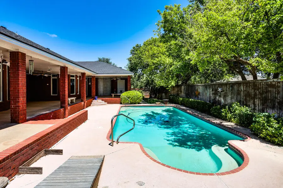 9407 Nashville Avenue, Lubbock, TX 79423 - #3