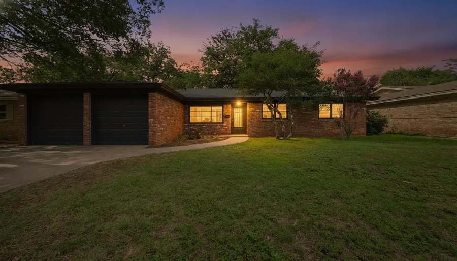 3010 69th Street, Lubbock, TX 79413 - #2