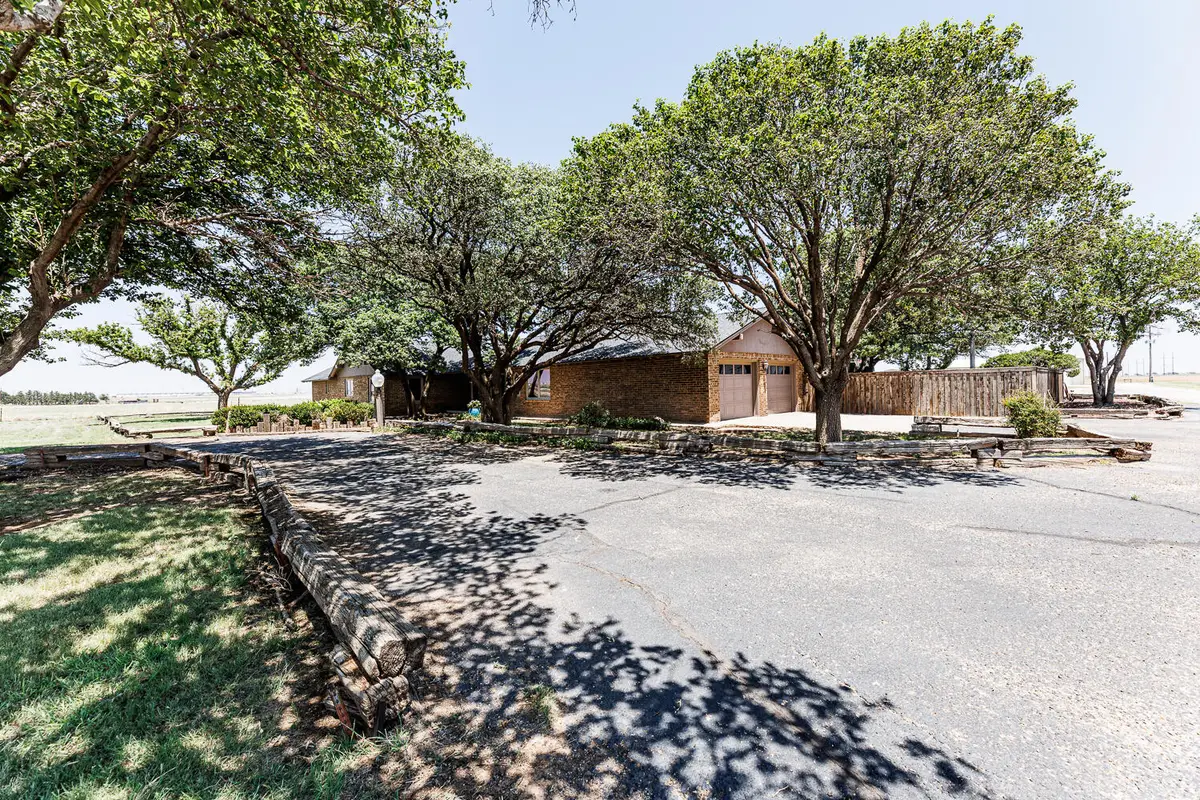3261 I-27, Abernathy, TX 79311 - #1