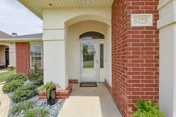 6020 101st Street, Lubbock, TX 79424