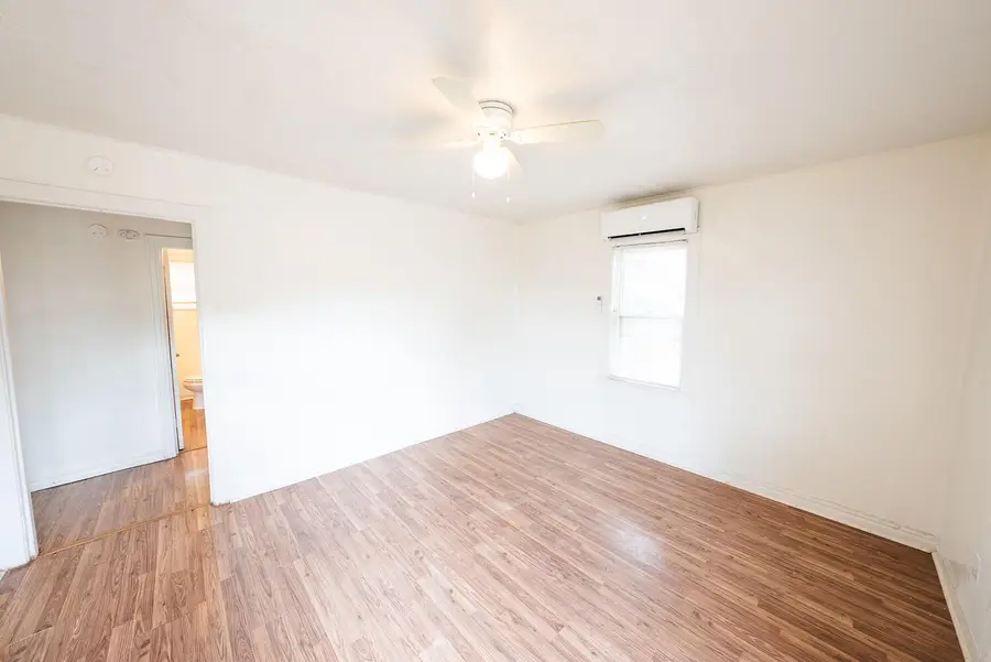 114 Avenue V, Lubbock, TX 79415 - #2