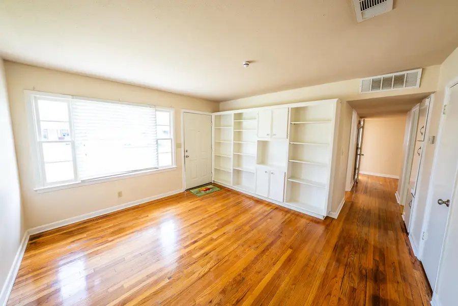 4507 43rd Street, Lubbock, TX 79414 - #2