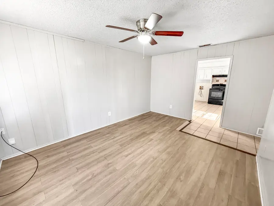 2302 40th Street, Lubbock, TX 79412 - #2