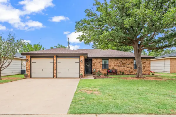 318 Walnut Street, Levelland, TX 79336