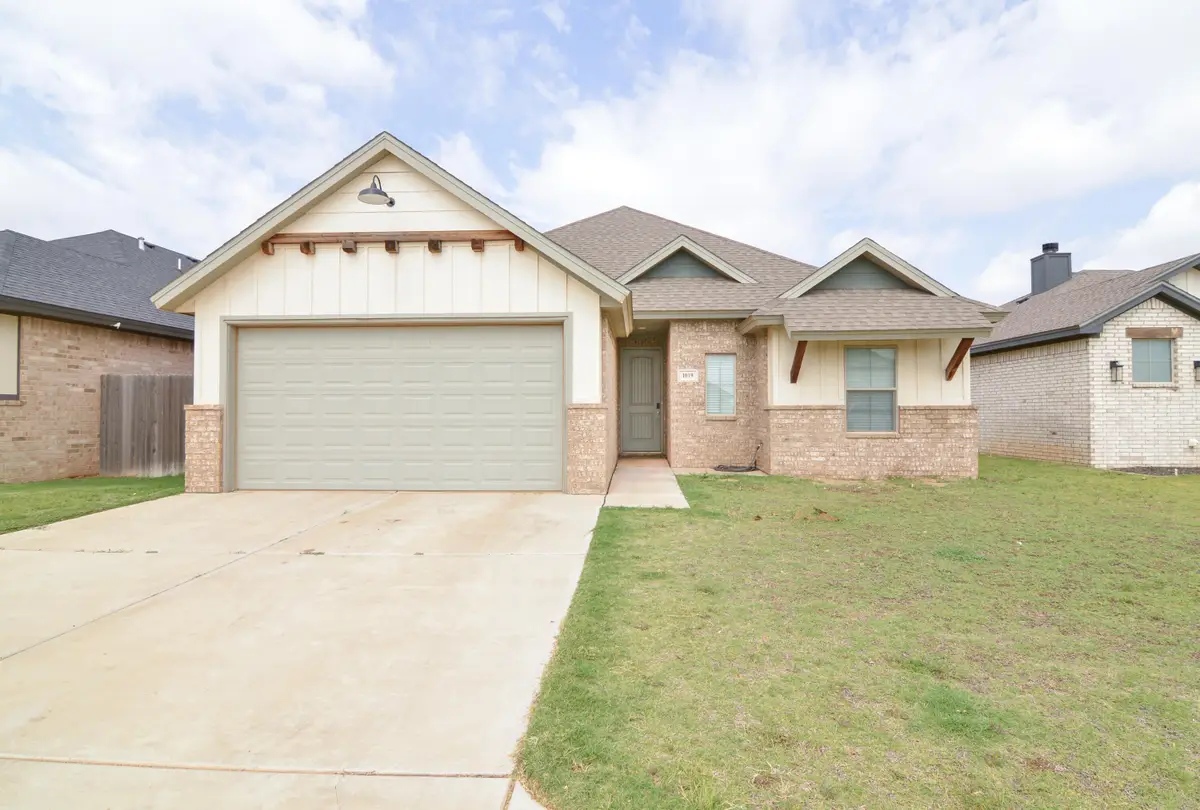 1019 N Fulton Avenue, Lubbock, TX 79416 - #1