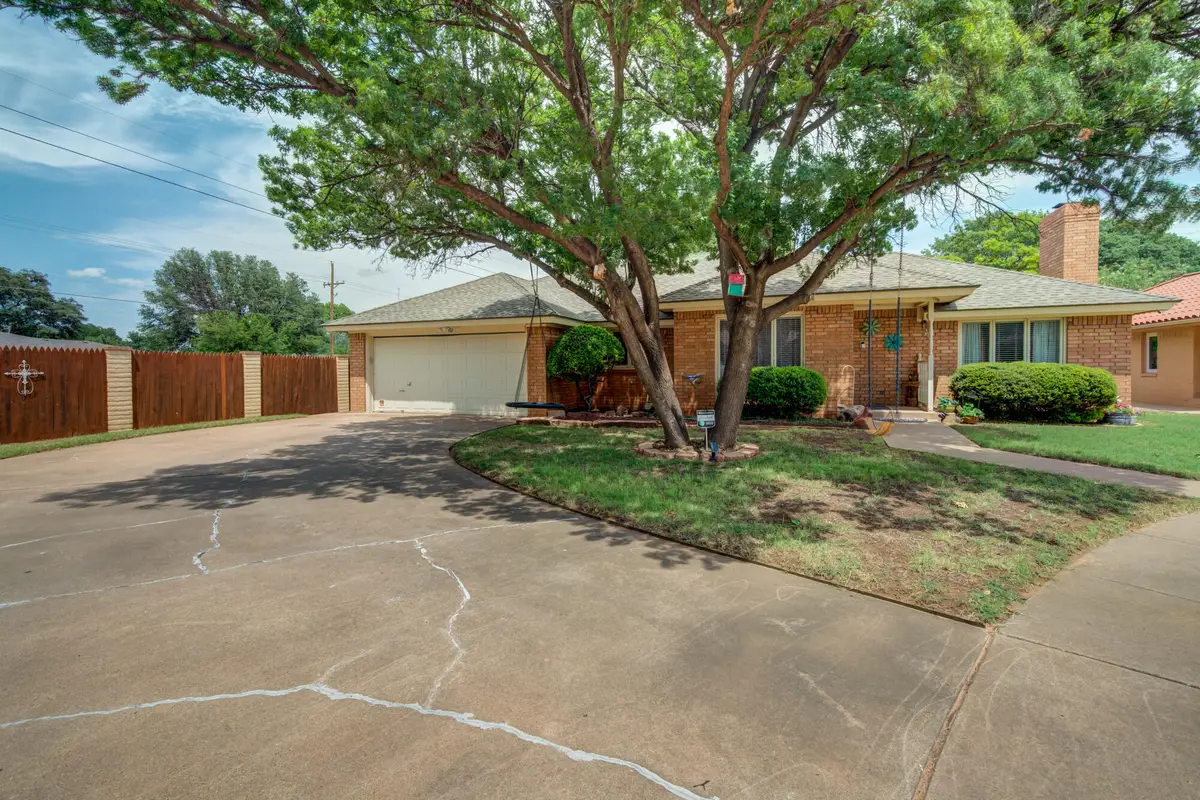 8201 Bangor Avenue, Lubbock, TX 79424 - #1