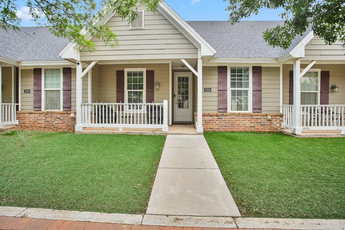 2104 10th Street, Lubbock, TX 79401 - #1
