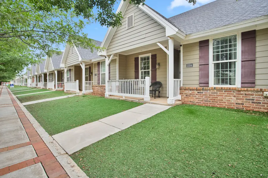 2104 10th Street, Lubbock, TX 79401 - #3