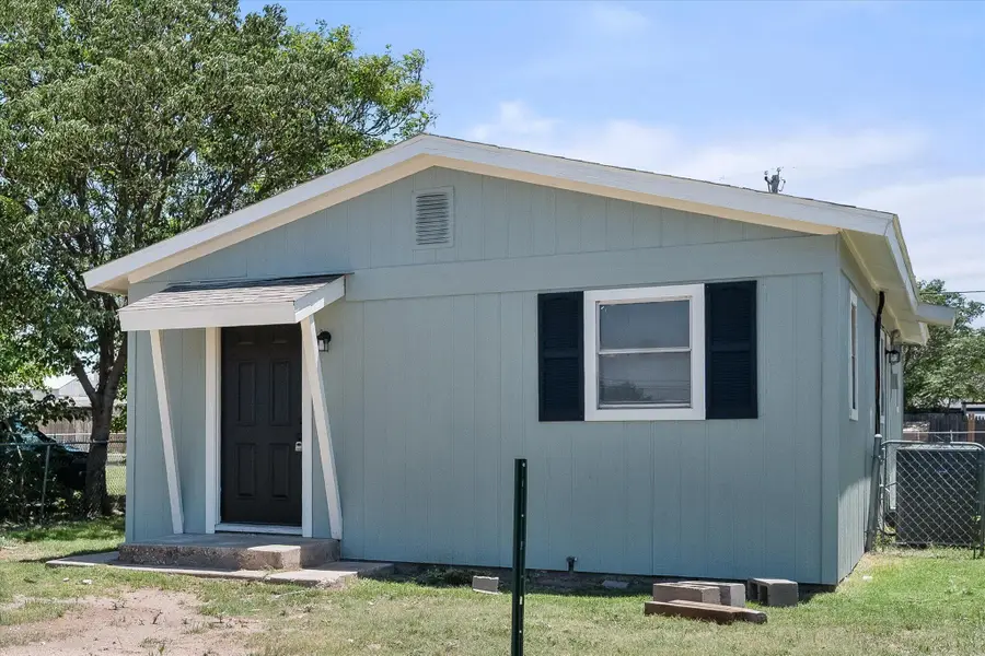 306 Main Street, Idalou, TX 79329 - #2