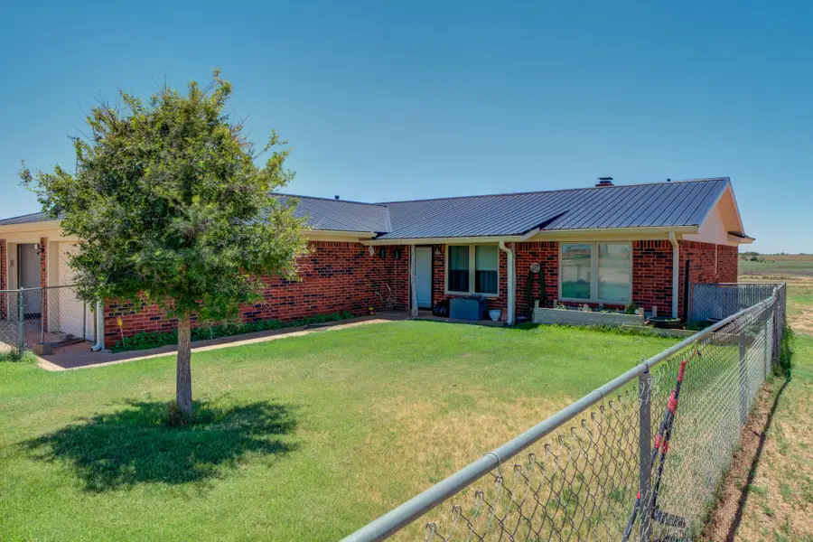 16711 N County Road 2000, Abernathy, TX 79311 - #2
