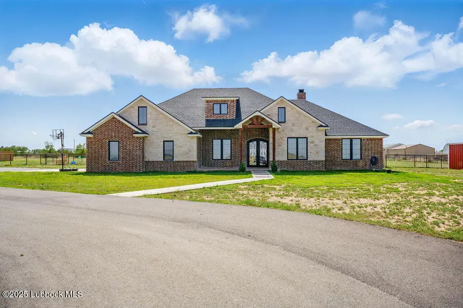 5709 N County Rd 1600, Shallowater, TX 79363 - #2