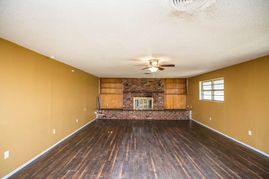 831 Fm1055, Earth, TX 79031 - #2