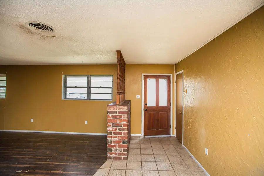 831 Fm1055, Earth, TX 79031 - #3