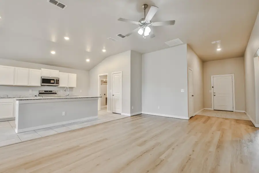 13407 Avenue R, Lubbock, TX 79423 - #2