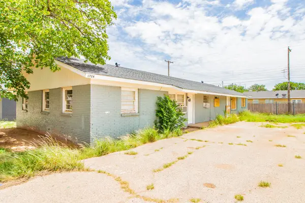 1724 E Dartmouth Street, Lubbock, TX 79403