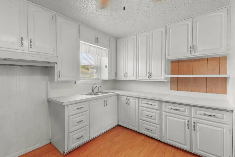 2914 1st Street, Lubbock, TX 79415 - #2