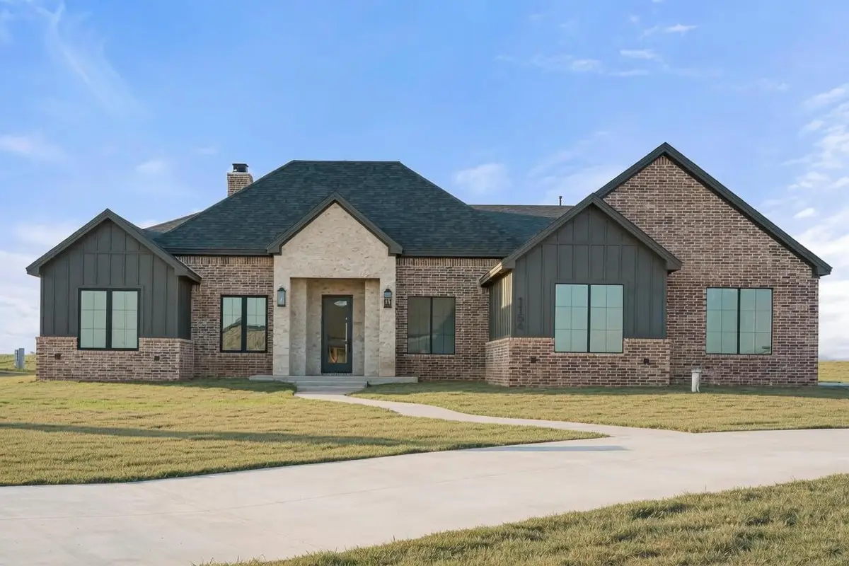 1154 E Hayes Street, New Home, TX 79383 - #1