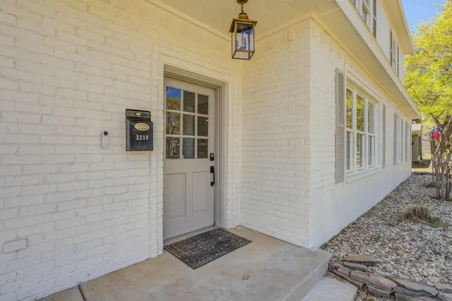 3219 22nd Street, Lubbock, TX 79410 - #2