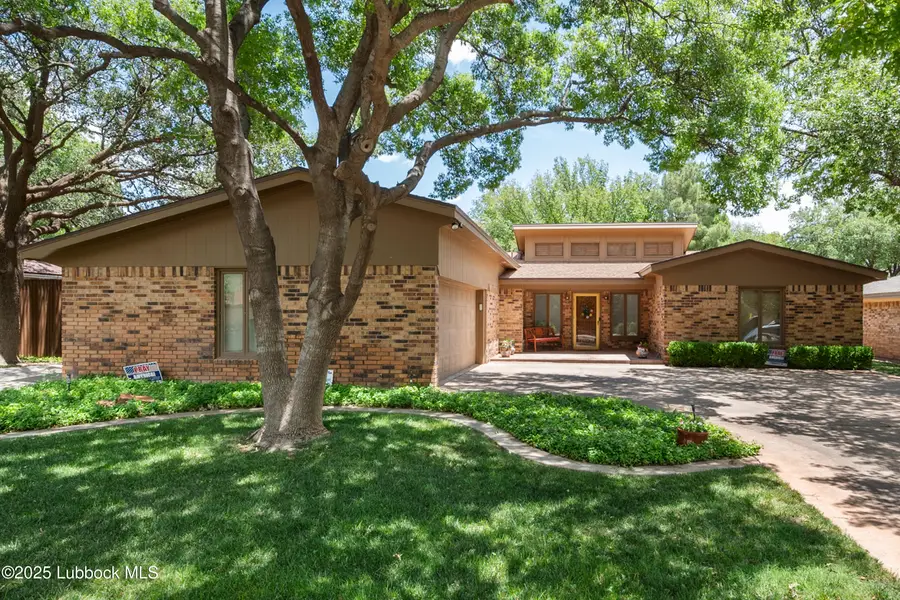 8005 Vinton Avenue, Lubbock, TX 79424 - #2