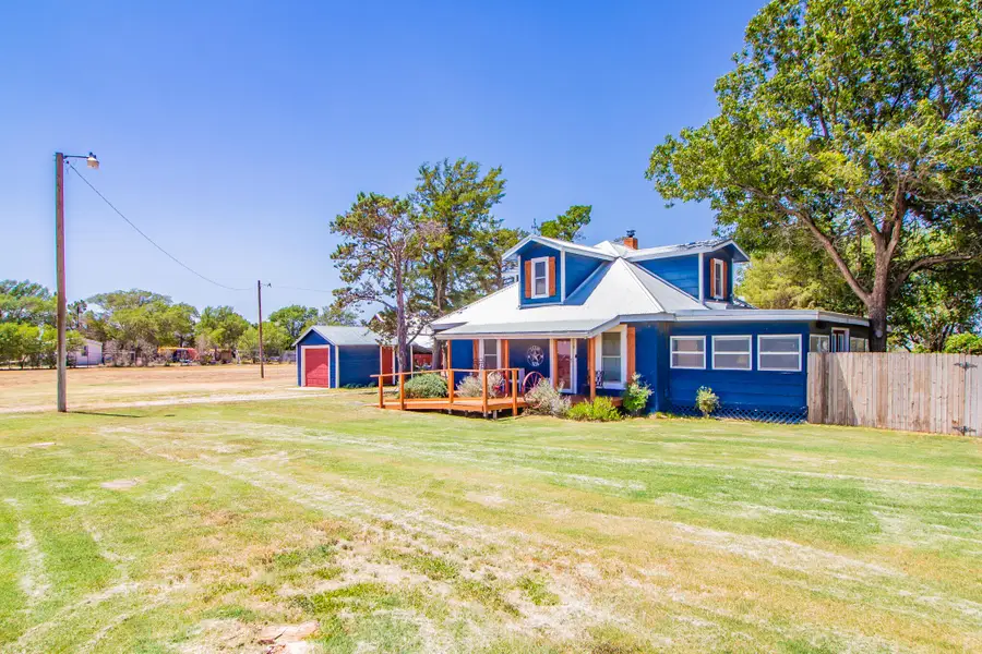 8111 E County Road 7300, Slaton, TX 79364 - #2