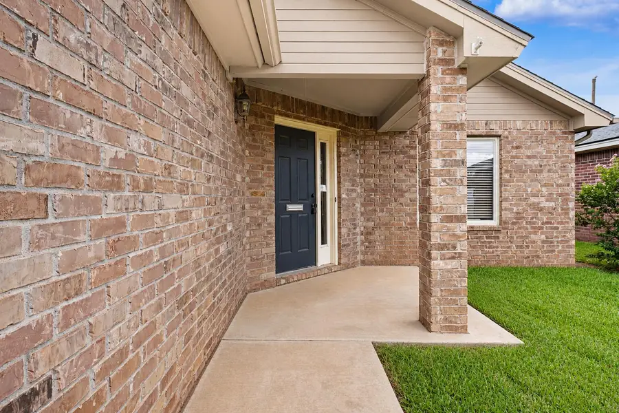805 S 23rd Street, Slaton, TX 79364 - #2