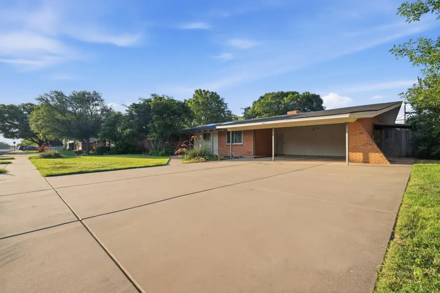 2313 58th Street, Lubbock, TX 79412 - #3